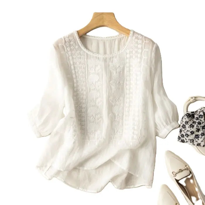 Women's Relaxed Vintage Embroidered Blouse
