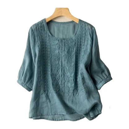 Women's Relaxed Vintage Embroidered Blouse
